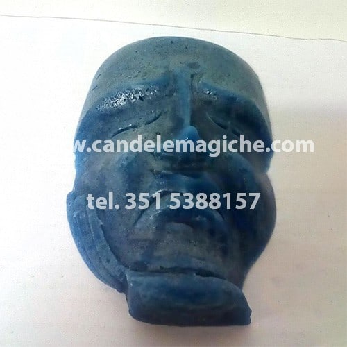 candela del pensiero di colore blu