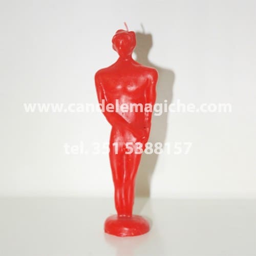 candela raffigurante la statuetta di uomo di colore rosso