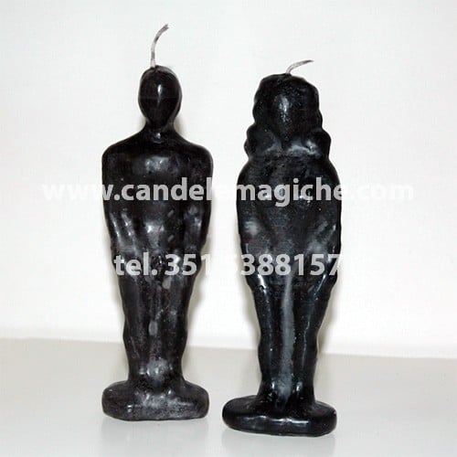 candele a forma di statuette uomo e donna di colore nero