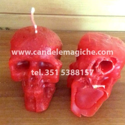 candela a forma di teschio exu cabesas con foro per inserire i testimoni