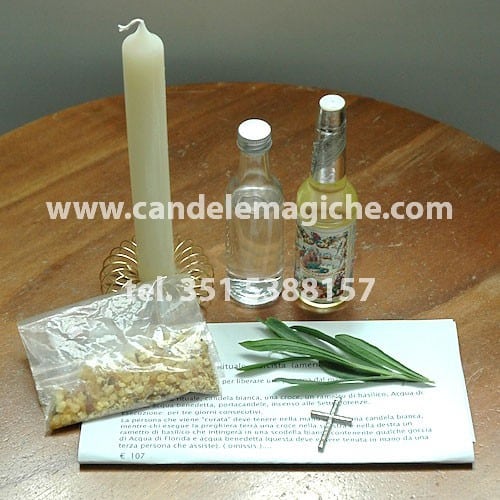 materiale occorrente per svolgere l'esorcismo per liberare una persona dal malocchio