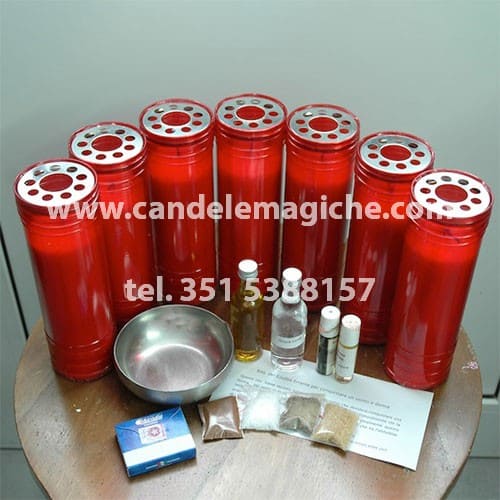 sette ceri e altro materiale necessario per il rito del giudeo errante