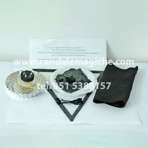 kit di accessori per svolgere il rito per impedire il tradimento