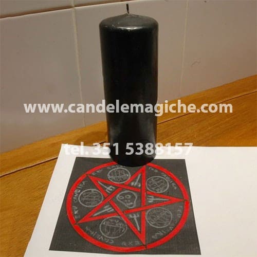 cero nero e pentacolo per il rito di magia nera exu caveira