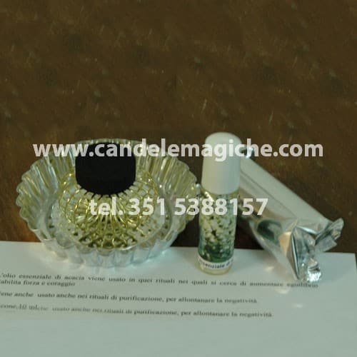 olio essenziale di acacia per rito di purificazione