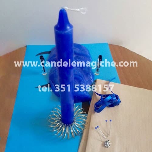 candela azzurra e candela figurata del pensiero azzurra