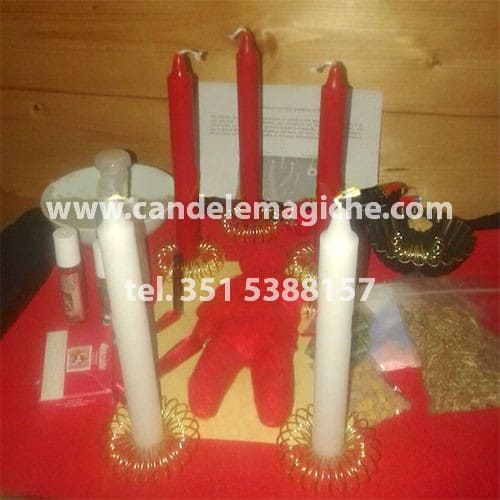 kit accessori per effettuare il rito voodoo delle bambole di pezza