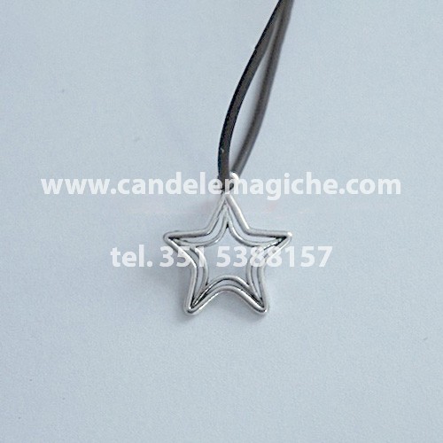 talismano di protezione con ciondolo a stella a cinque punte